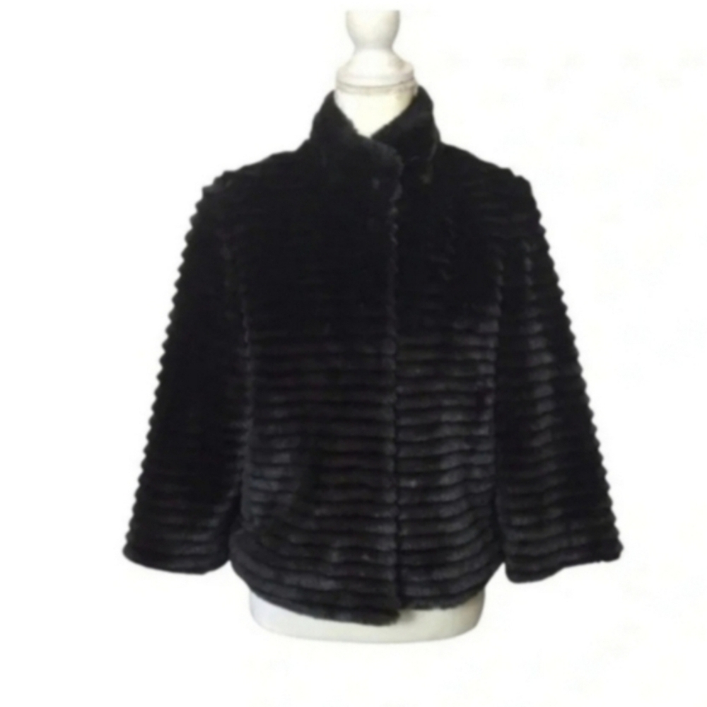 Express Women Black Faux Fur Coat Jacket Size Small New Without Tag